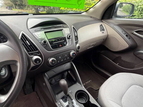 2010 Hyundai Tucson GLS