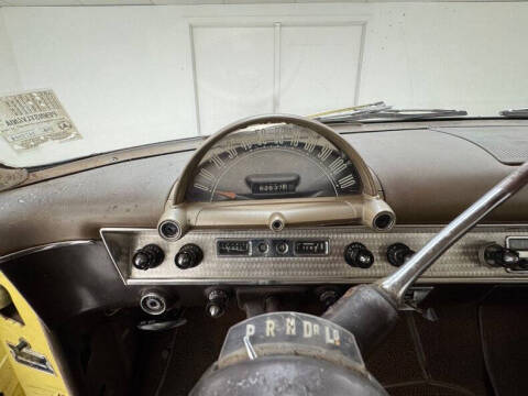 1954 Ford Crestline