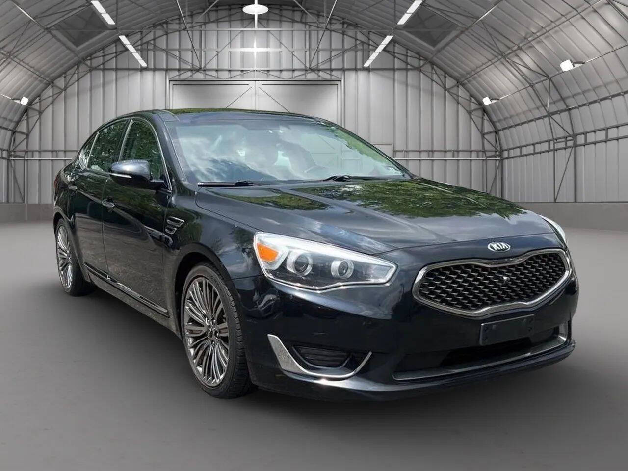 2015 Kia Cadenza Limited 4dr Sedan's photo