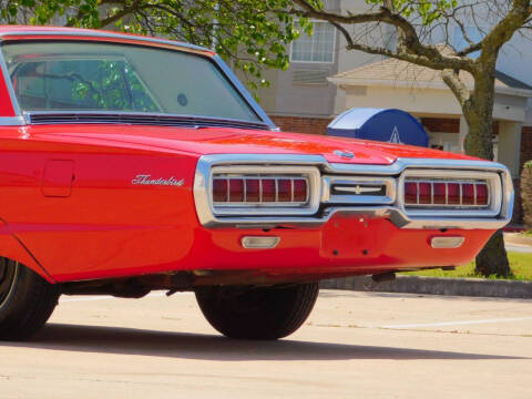 1965 Ford Thunderbird