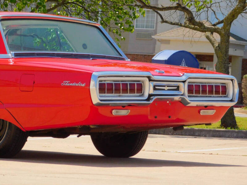 1965 Ford Thunderbird