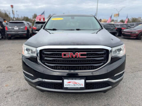2017 GMC Acadia SLE-1