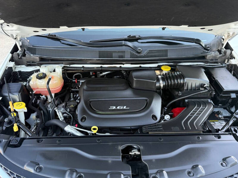 2017 Chrysler Pacifica LX