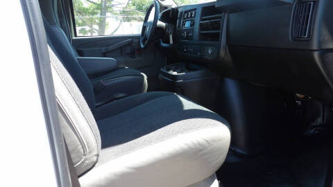 2024 GMC Savana 2500