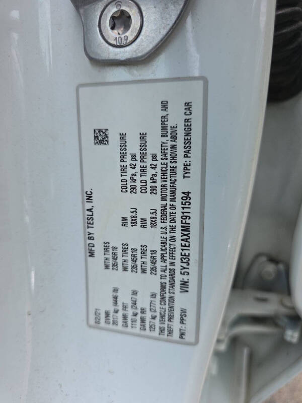 2021 Tesla Model 3 Standard Range Plus