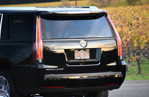 2015 Cadillac Escalade Premium