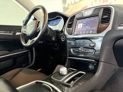 2020 Chrysler 300 Touring