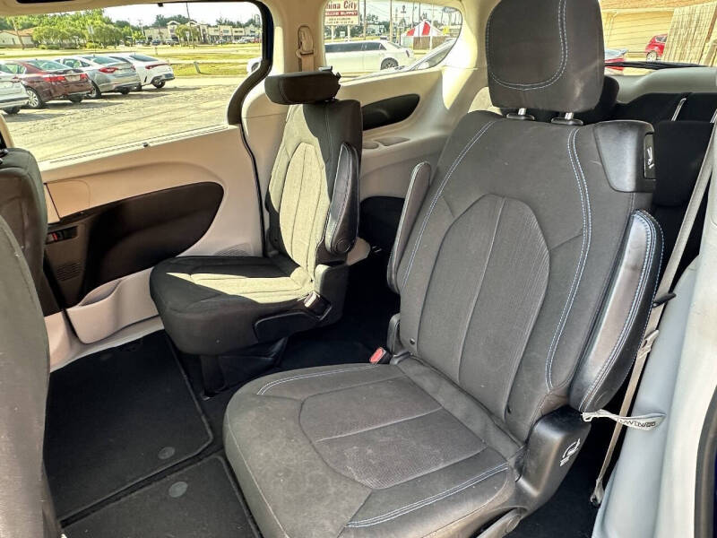 2021 Chrysler Pacifica Touring
