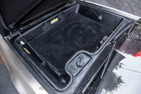 1981 DeLorean DMC-12