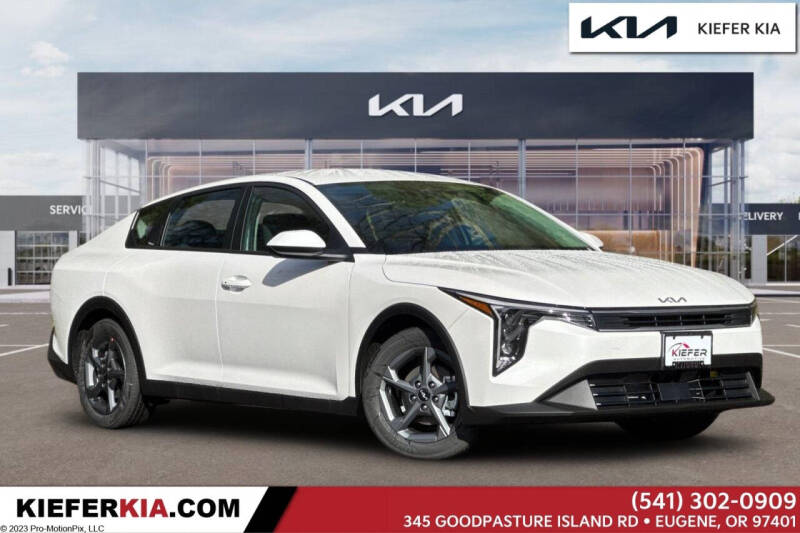 2025 Kia K4 LXS's photo