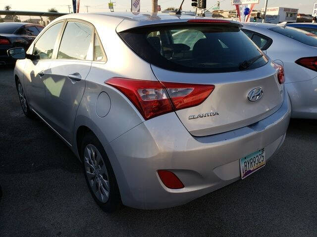 2017 Hyundai Elantra GT