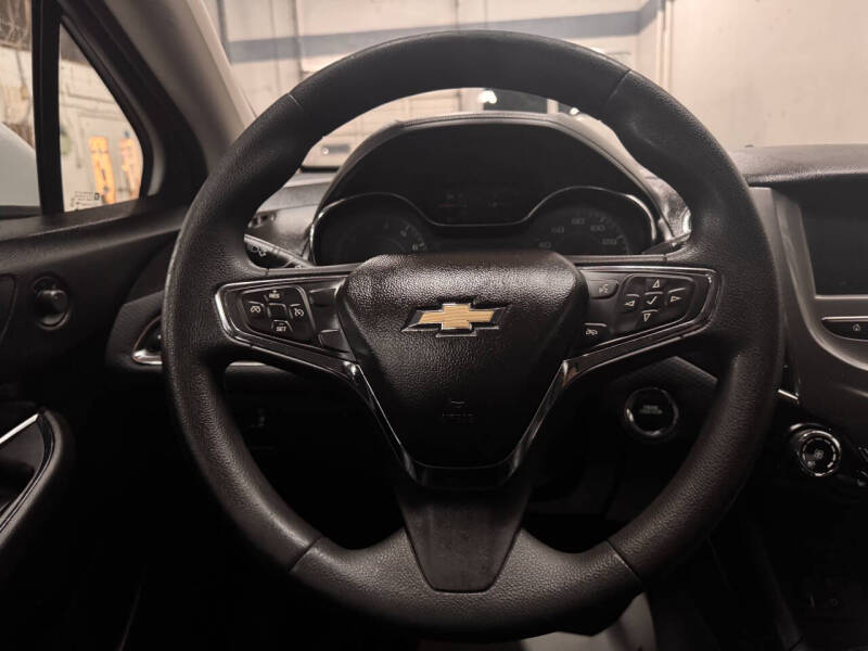 2018 Chevrolet Cruze LT Auto