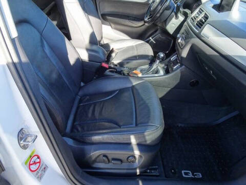 2015 Audi Q3 2.0T quattro Prestige