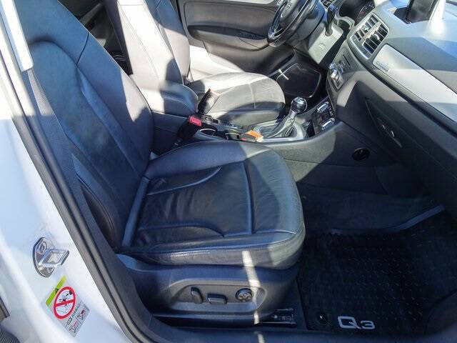 2015 Audi Q3 2.0T quattro Prestige