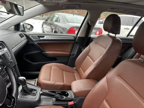 2017 Volkswagen Golf Alltrack TSI SE 4Motion