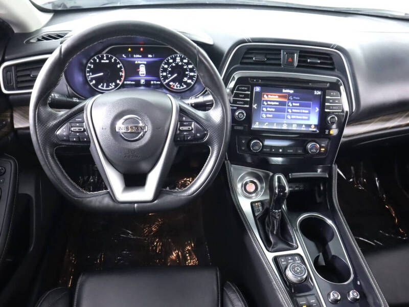 2018 Nissan Maxima Platinum