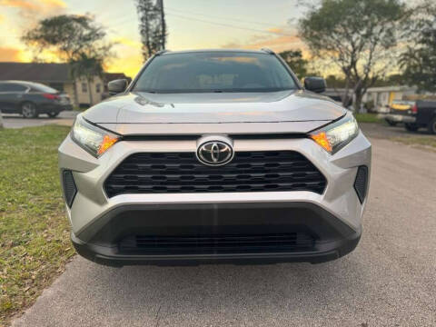 2022 Toyota RAV4 LE