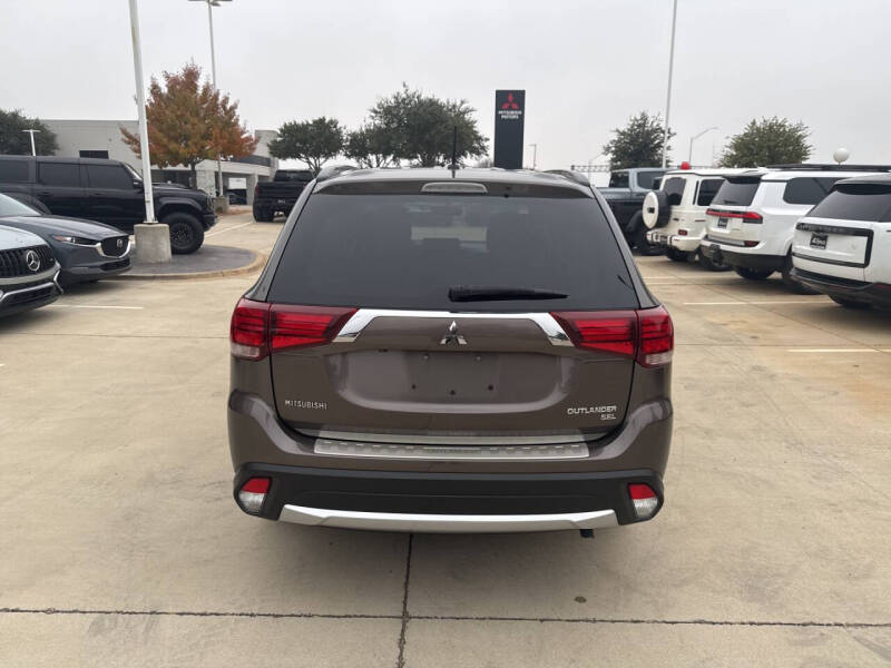 2016 Mitsubishi Outlander SEL
