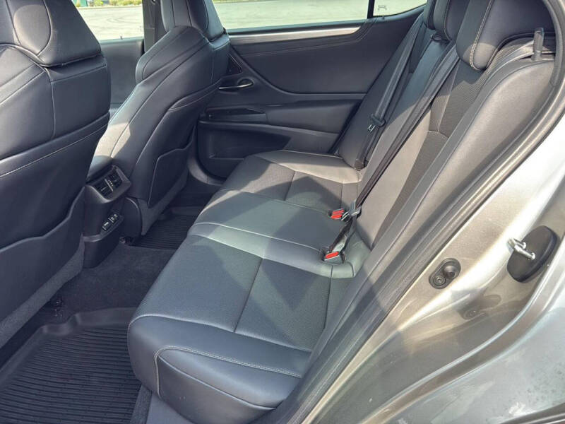 2020 Lexus ES 350 F SPORT