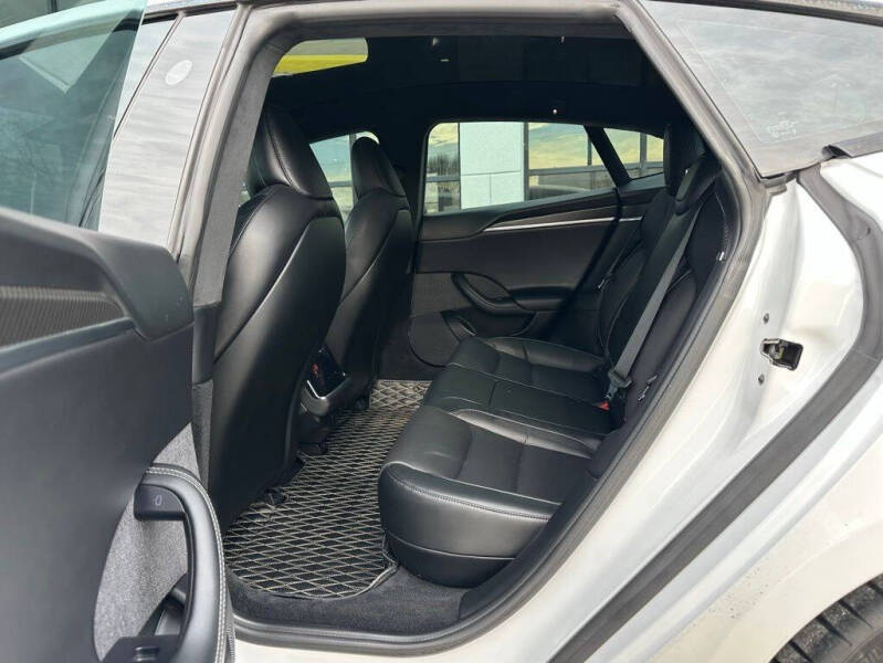 2021 Tesla Model S Plaid