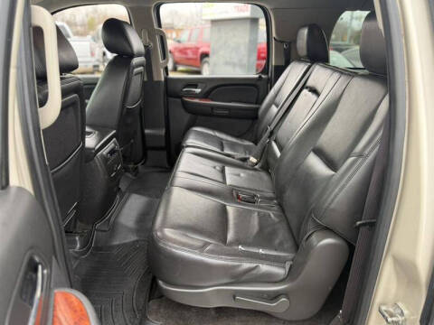 2013 Chevrolet Suburban LTZ