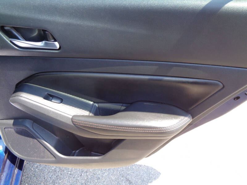 2021 Nissan Altima 2.5 SR