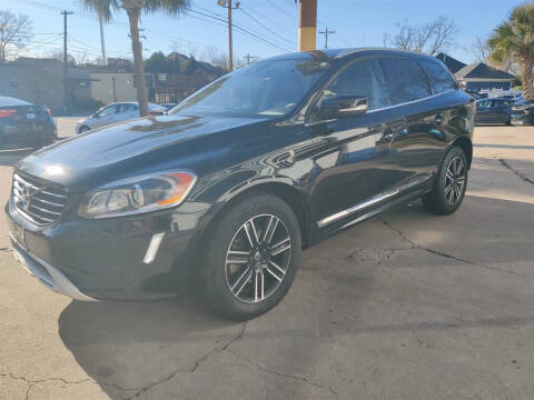 2017 Volvo XC60 T5 Dynamic