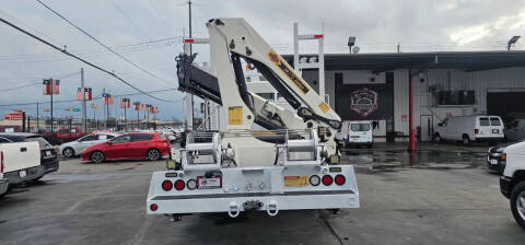 2016 Freightliner 108 SD