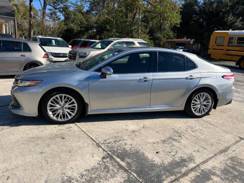 2018 Toyota Camry Hybrid XLE