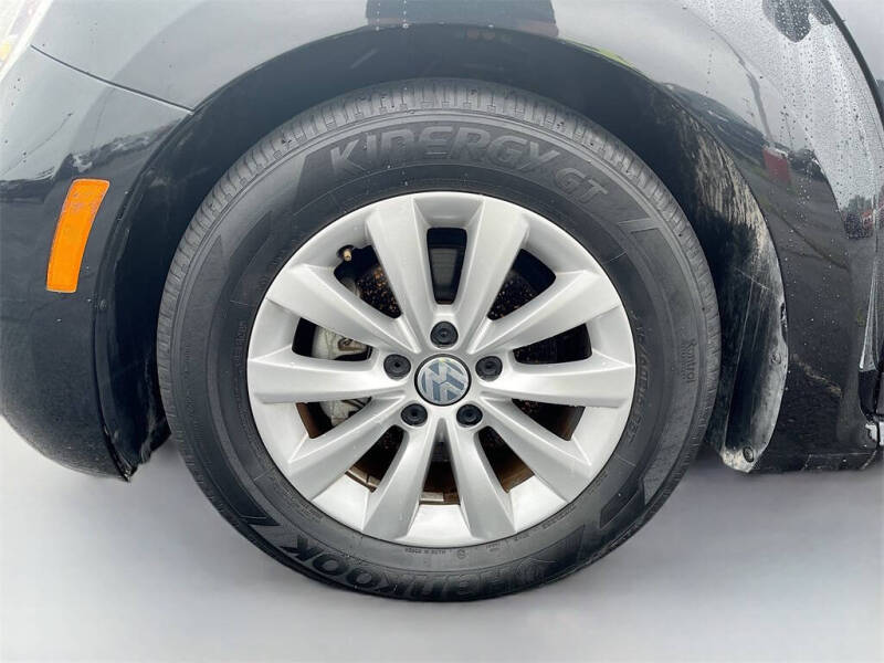 2019 Volkswagen Beetle 2.0T S