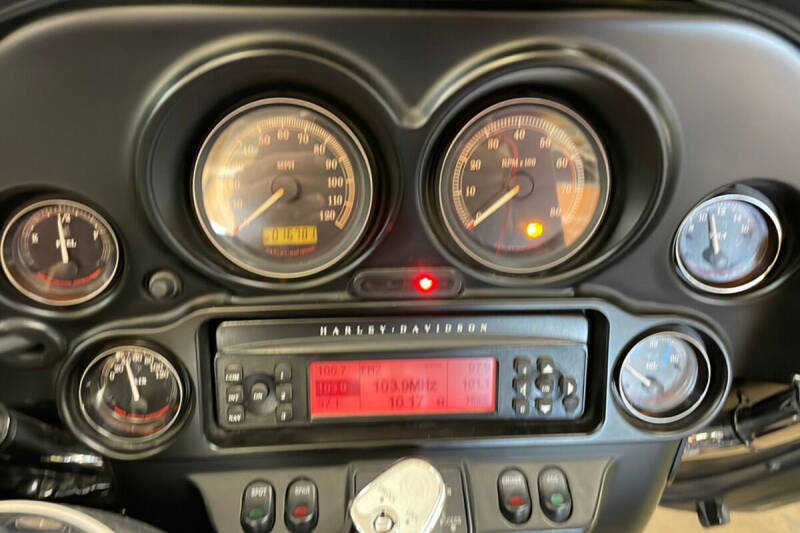2012 Harley-Davidson Flhtcu ultra classic eg