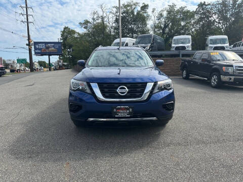 2018 Nissan Pathfinder S