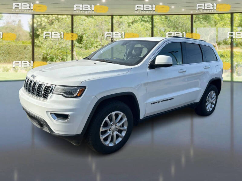 2021 Jeep Grand Cherokee Laredo X's photo