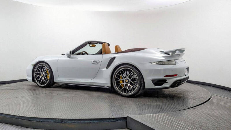 2015 Porsche 911 Turbo S