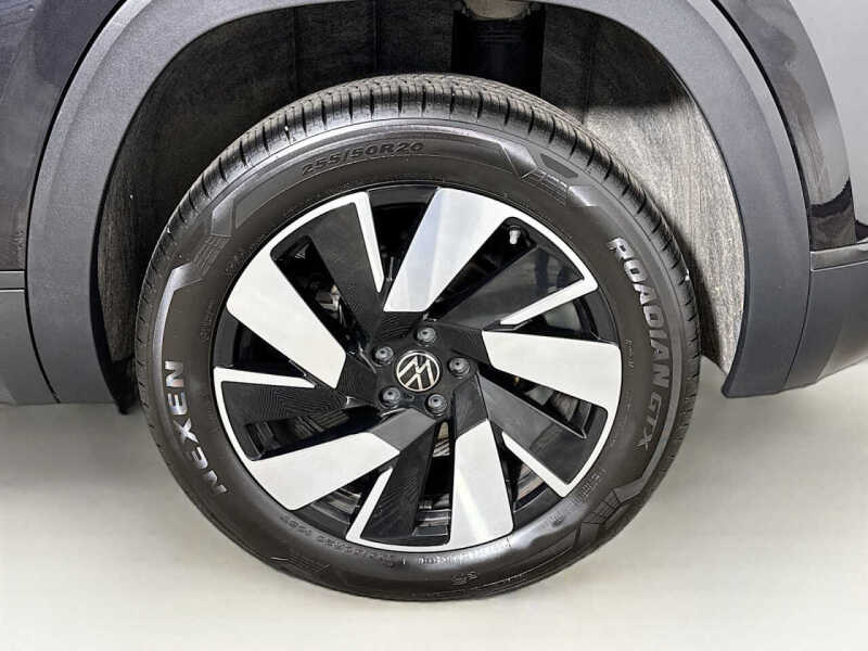 2025 Volkswagen Atlas Cross Sport SE 4Motion