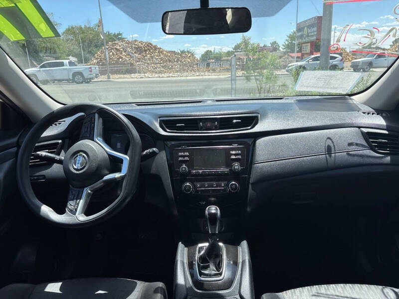 2017 Nissan Rogue