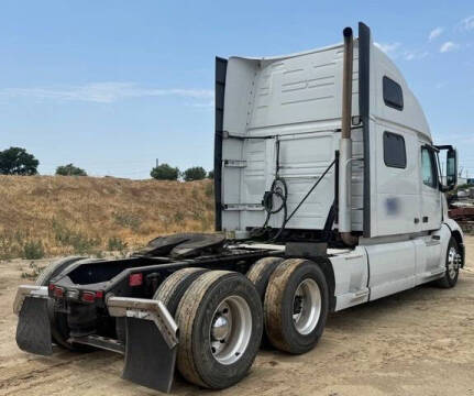 2023 Volvo VNL64T860