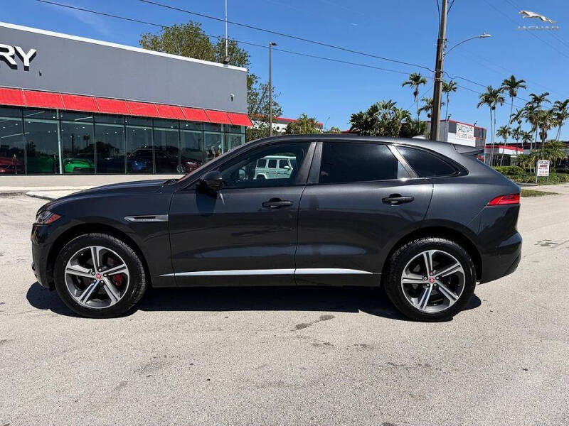 2018 Jaguar F-PACE S