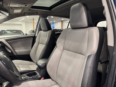 2017 Toyota RAV4 Hybrid Limited