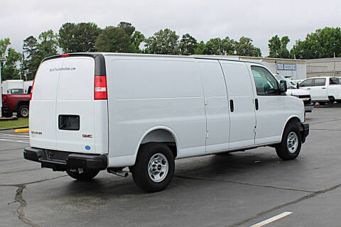 2025 GMC Savana 2500