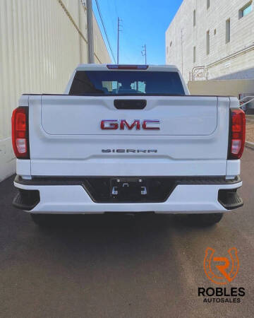 2022 GMC Sierra 1500 Elevation Standard