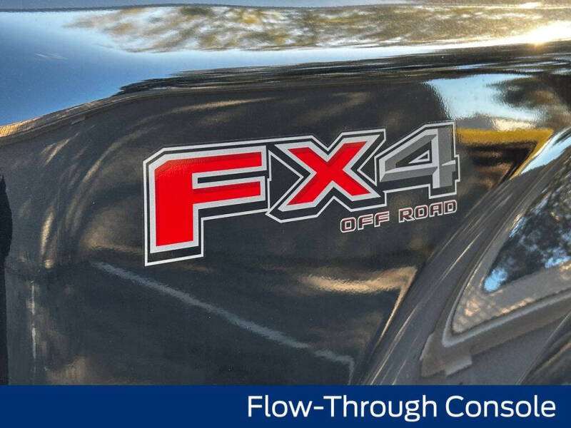 2025 Ford F-350 Super Duty Lariat