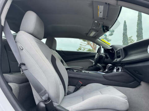 2023 Chevrolet Camaro LT