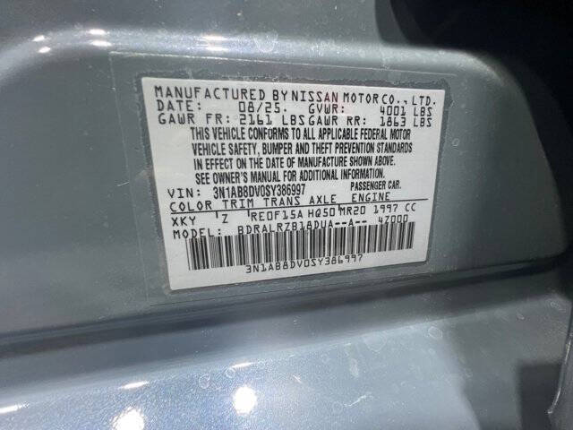 2025 Nissan Sentra SR