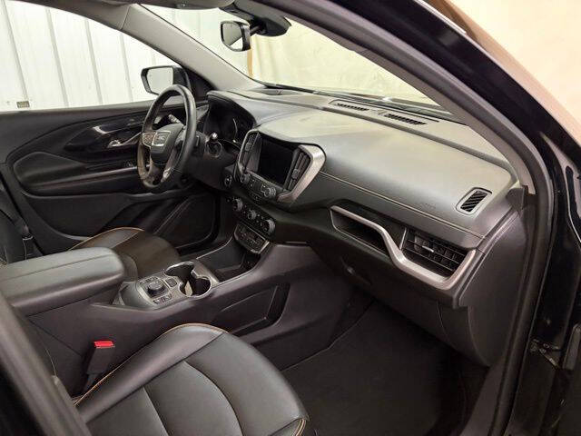 2024 GMC Terrain AT4