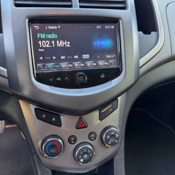 2016 Chevrolet Sonic LT Auto