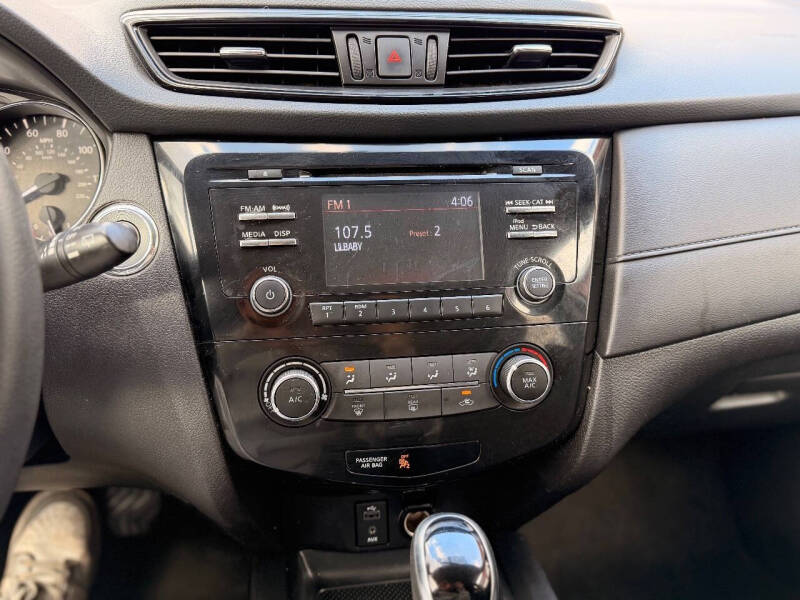 2017 Nissan Rogue S
