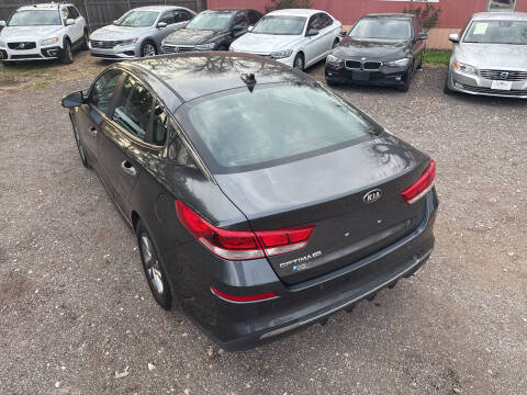 2020 Kia Optima LX