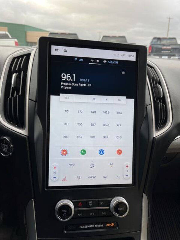 2021 Ford Edge SEL