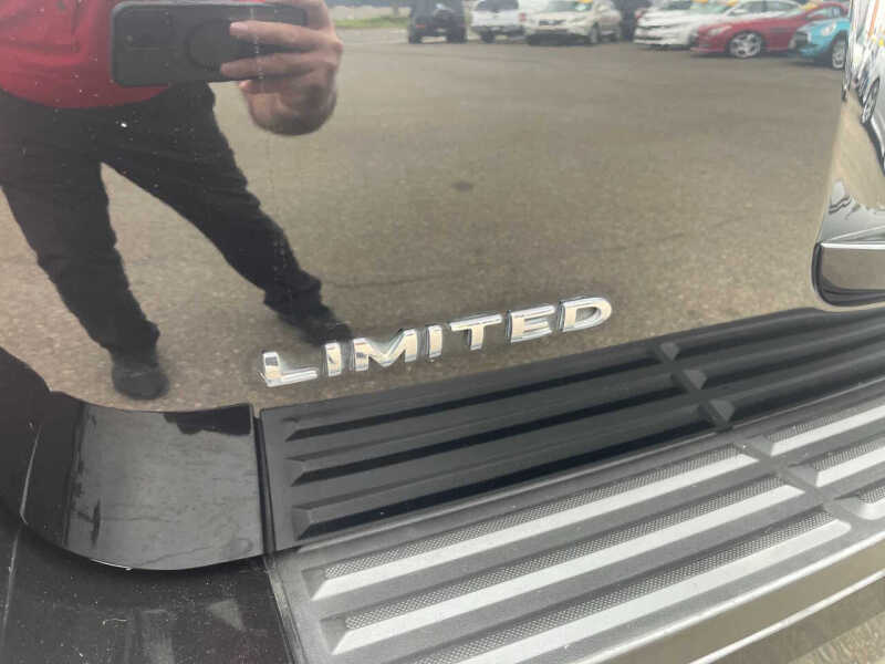 2017 Ford Expedition EL Limited